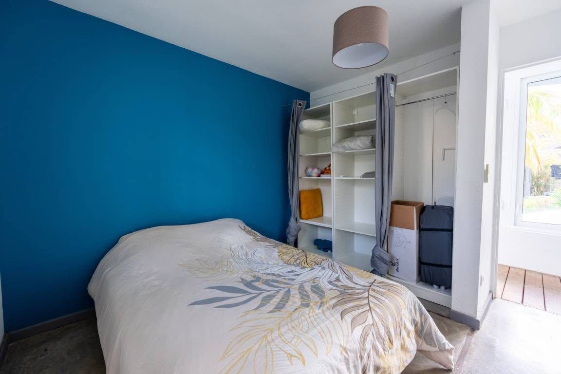 Chambre Queen Size avec salle de bain privative